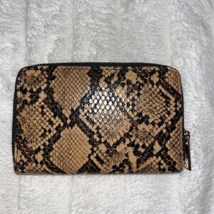 Euc Snake Print Wallet